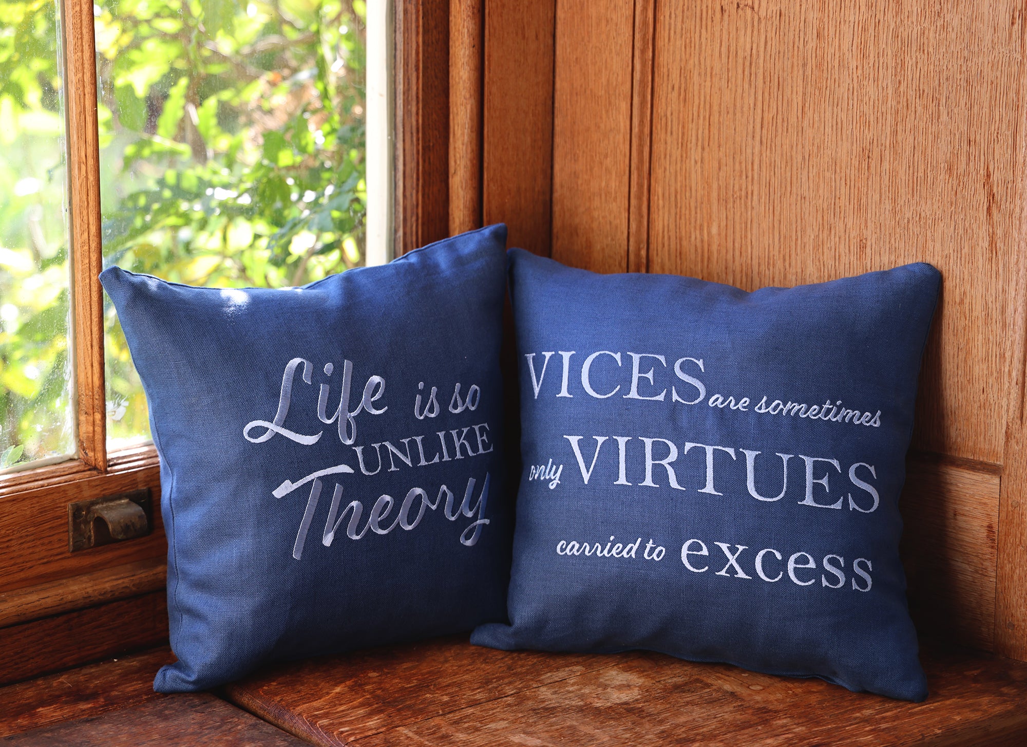 Quote cushions