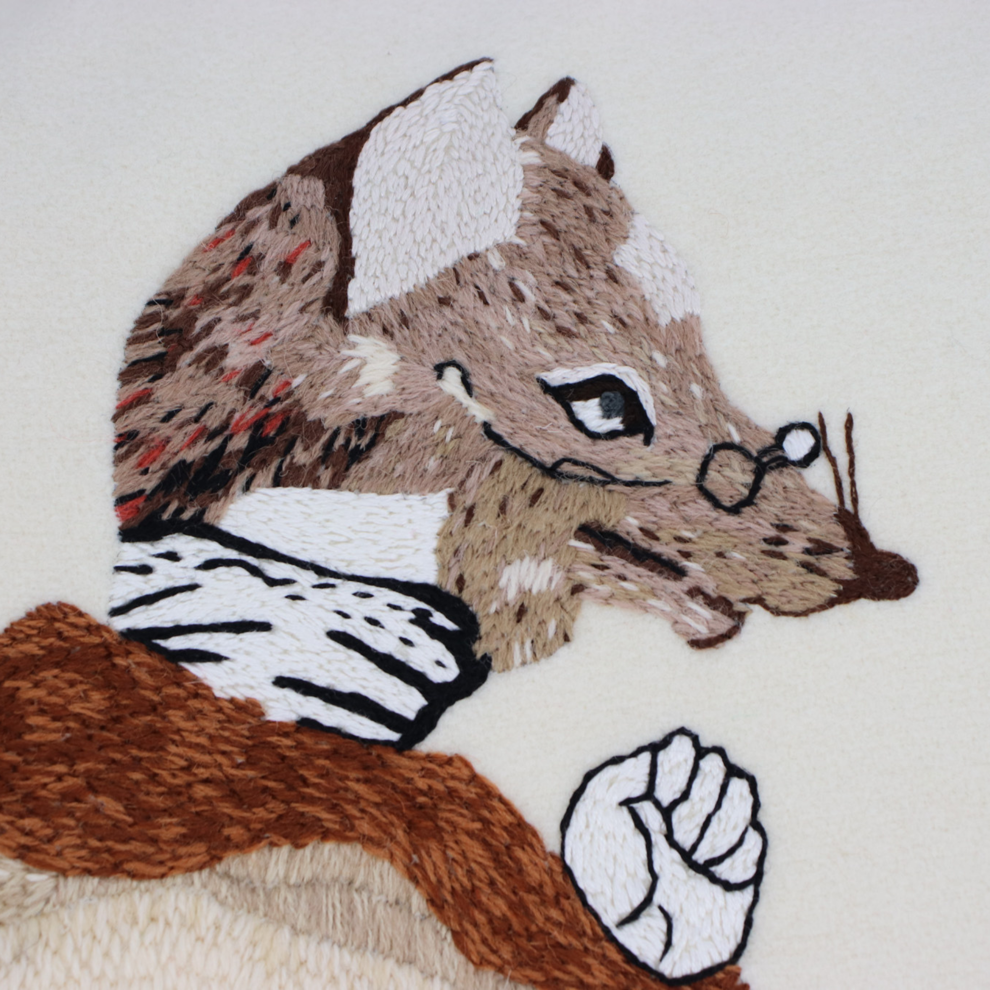 Animaux Hand-Embroidered Fox Cushion