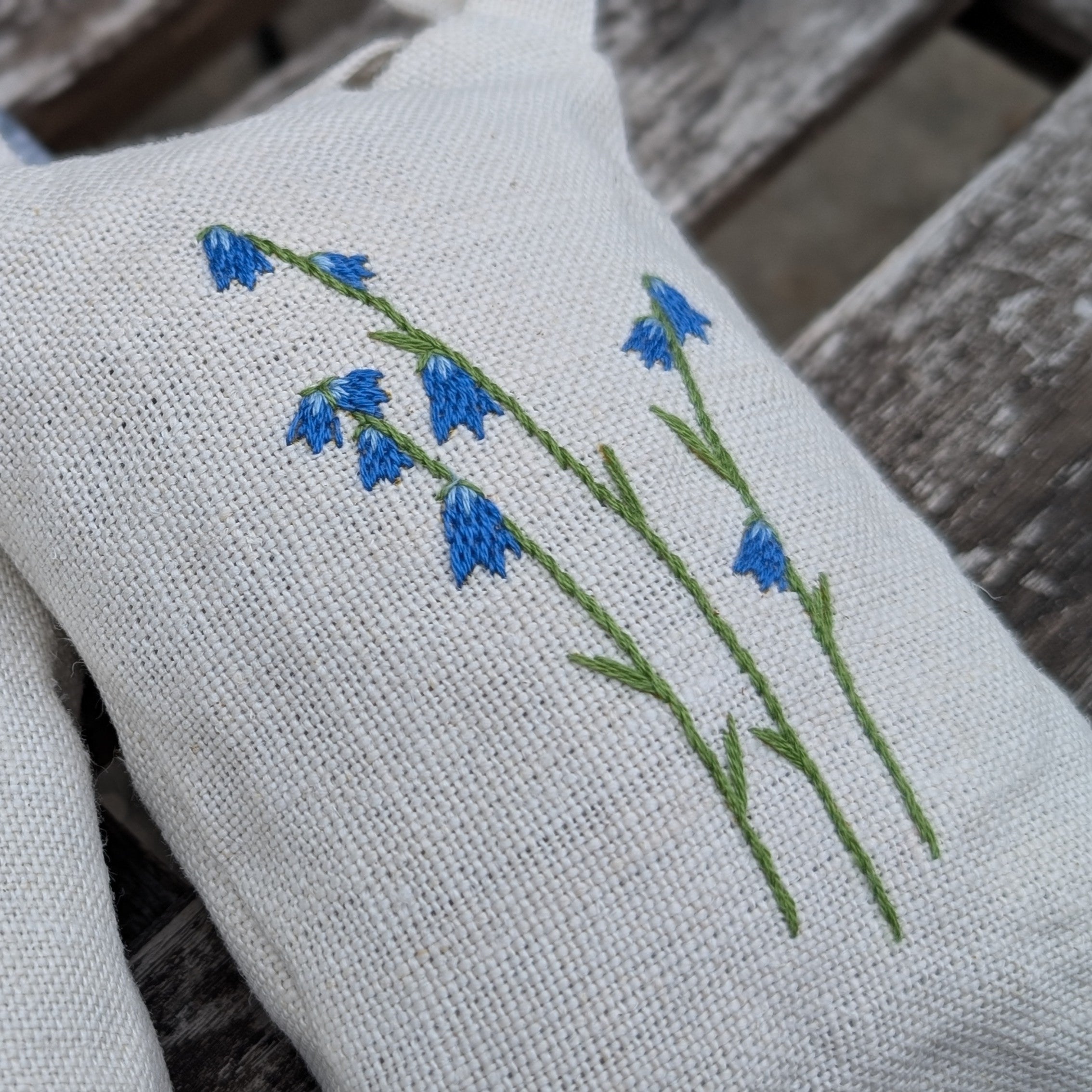 HarebellLavenderBag-TheFestivalofQuilts_crop1.jpg