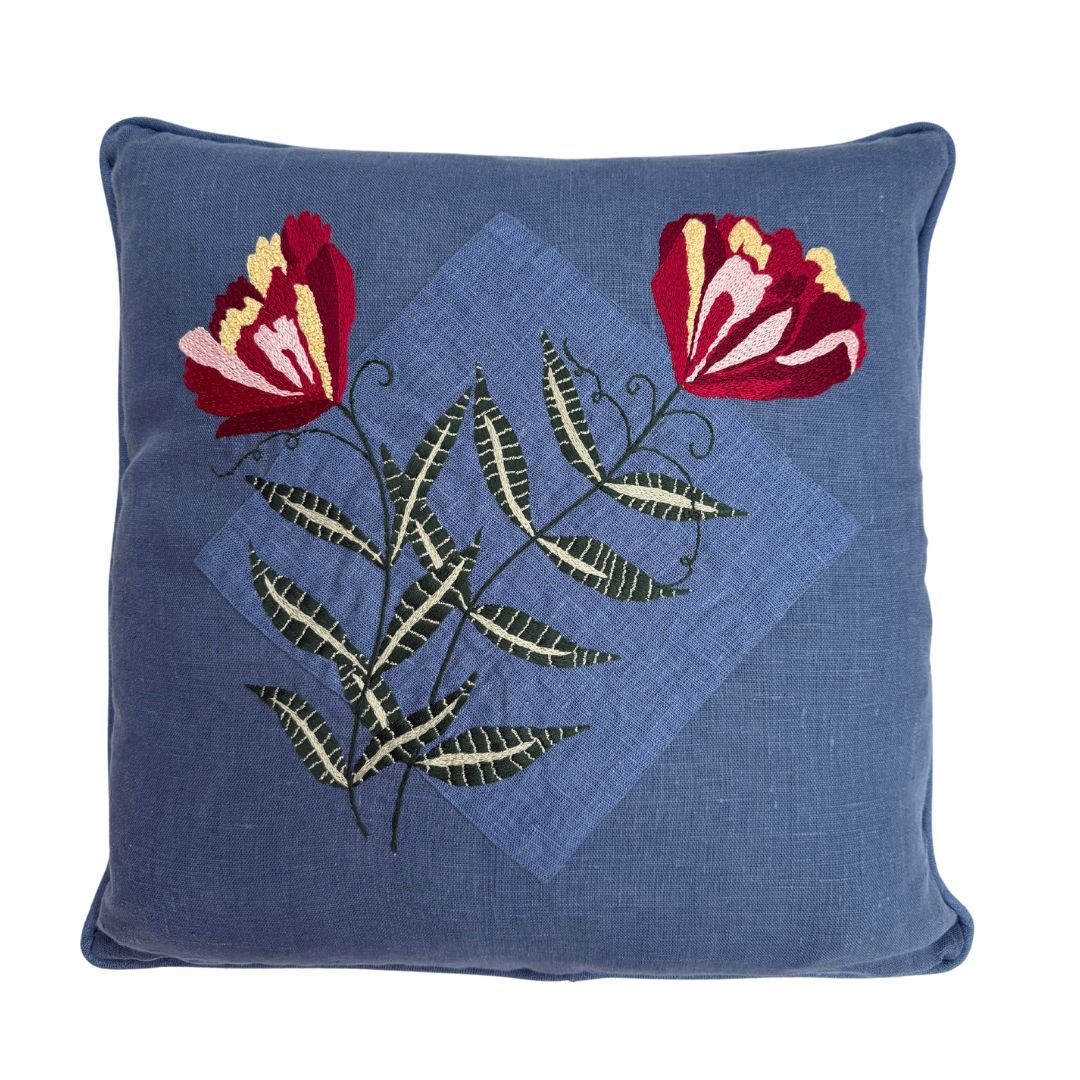 JulietHand-EmbroideredLinenCushionwithPipingFront-FineCellWork.jpg