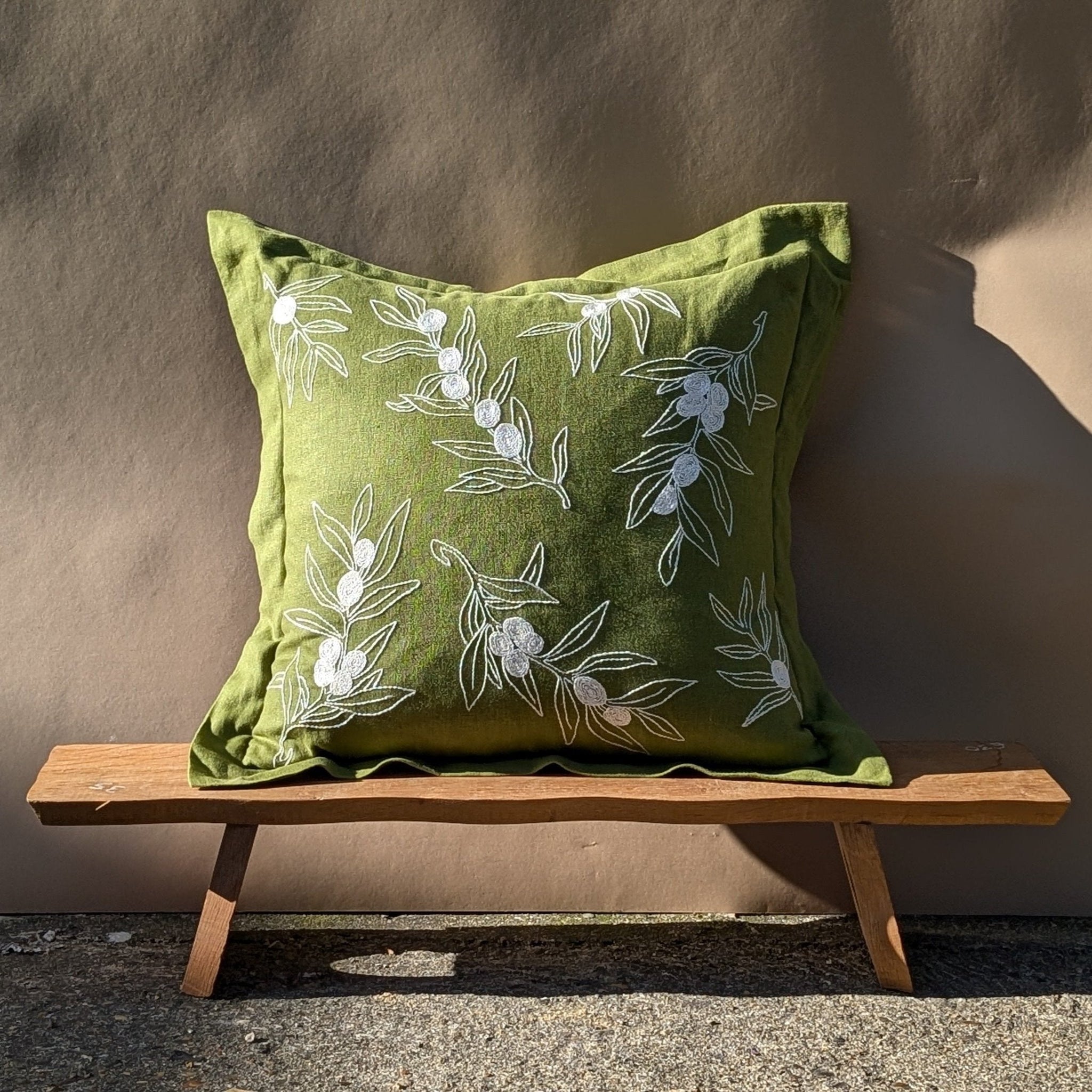 Sofa Large Green Cushions Kashan Geometric Cut Velvet Extra-Large